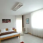 Casa de hóspedes Csokoládé 3*