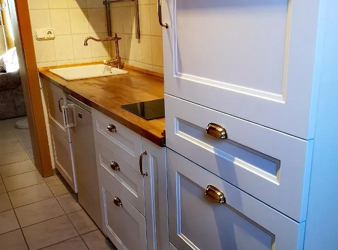 Csokolade ゲストハウス ヘーヴィーズ